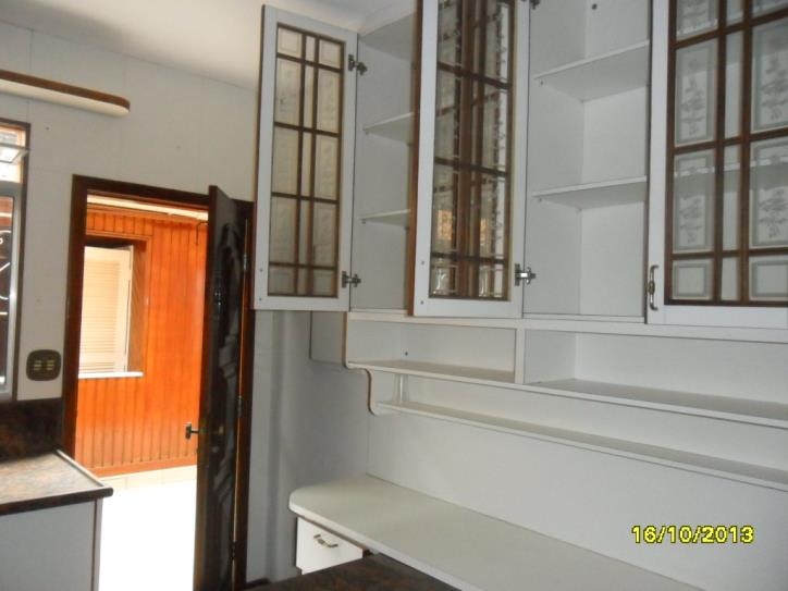 Casa à venda com 4 quartos, 200m² - Foto 18